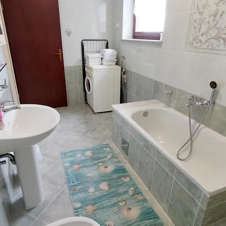 Persic Apartament Mošćenička Draga